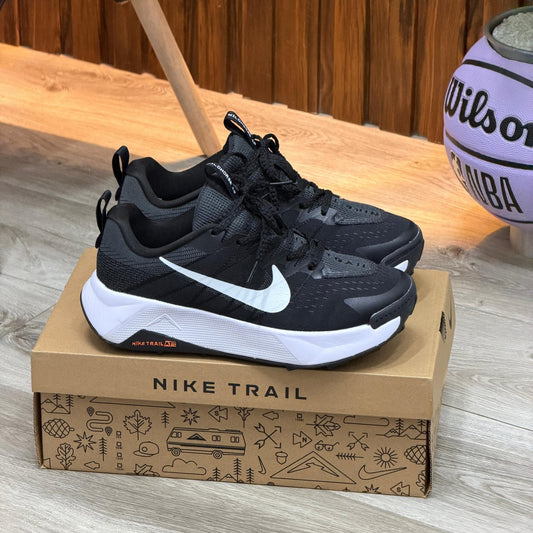 Nike Wildhorse 10 - Off Club