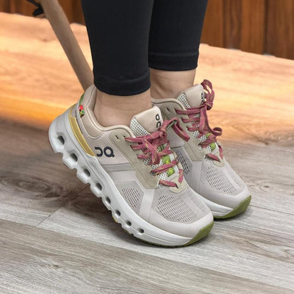 On Cloud Runner 2 - Off Club