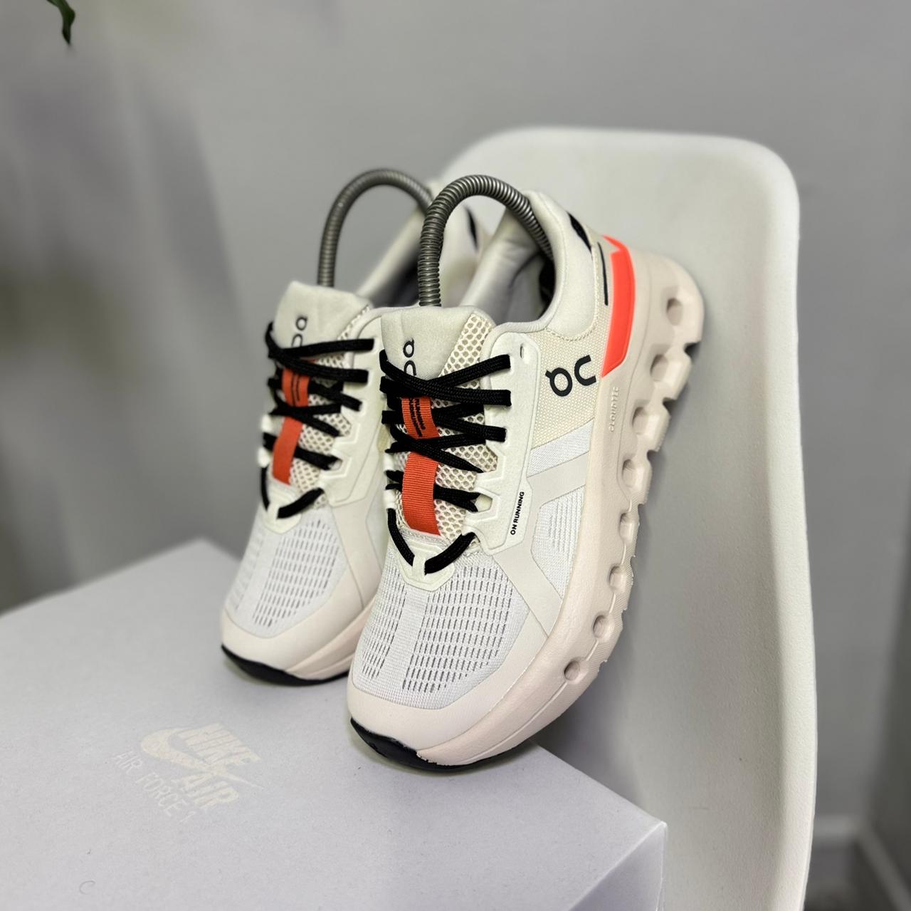 On Cloud Runner 2 - Off Club