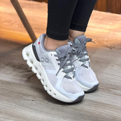 On Cloud Runner 2 - Off Club