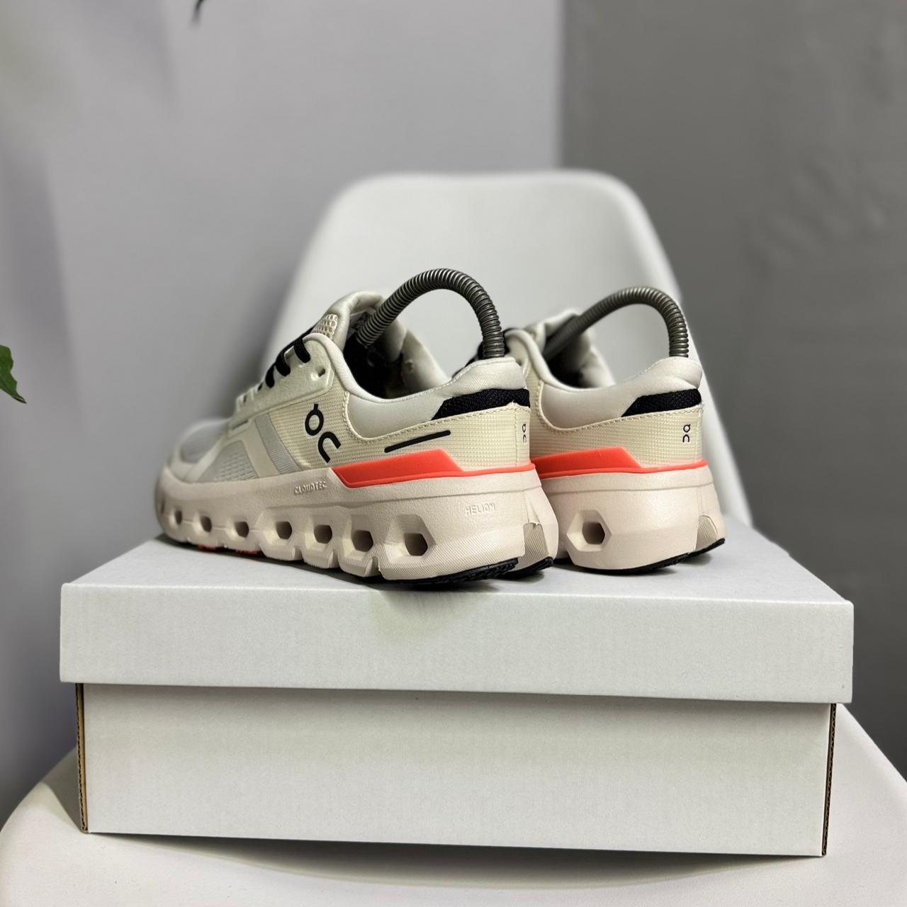 On Cloud Runner 2 - Off Club