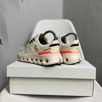 On Cloud Runner 2 - Off Club