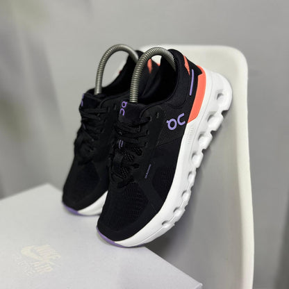 On Cloud Runner 2 - Off Club