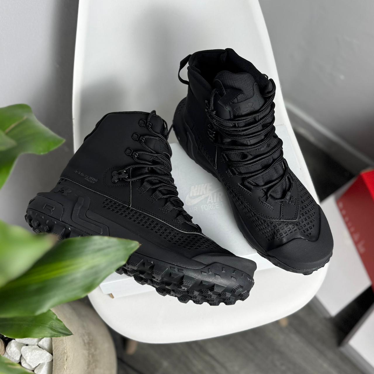 Under Armour Bota Hovr Raider - Off Club